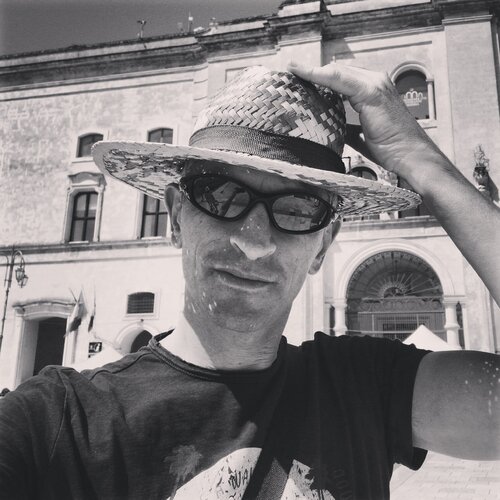 Segui Renzo Buggiani su Singulart