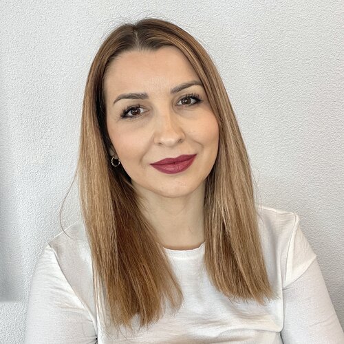 Folgen Sie Adriana Bernet auf Singulart