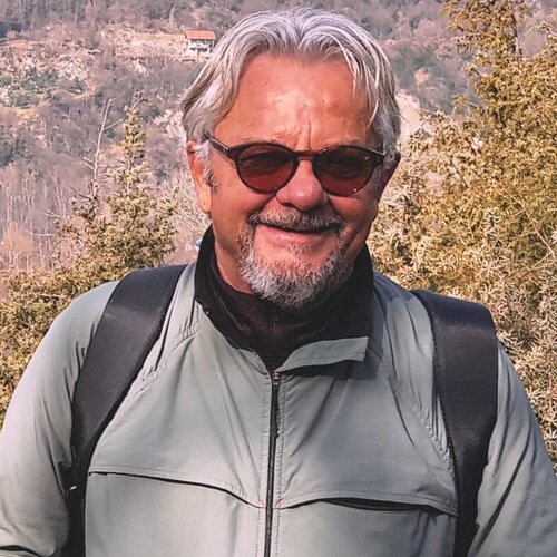 Volg Ezio francescotti op Singulart