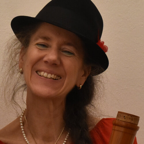 Volg Christiane Martini op Singulart