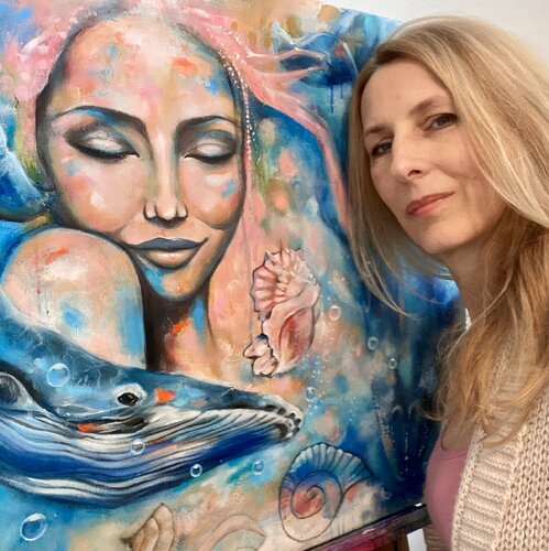 Volg Zuzana Freyja op Singulart