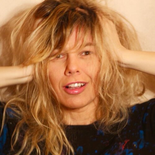 Follow Petra Marian on Singulart