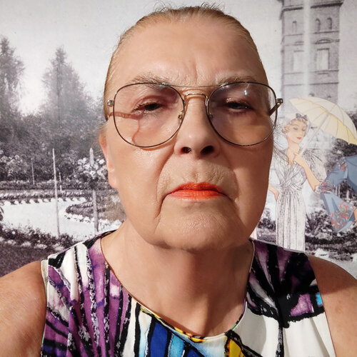 Segui Ewa Jablonski su Singulart