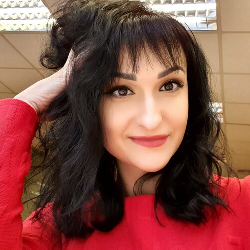 Volg Tetiana Surshko op Singulart