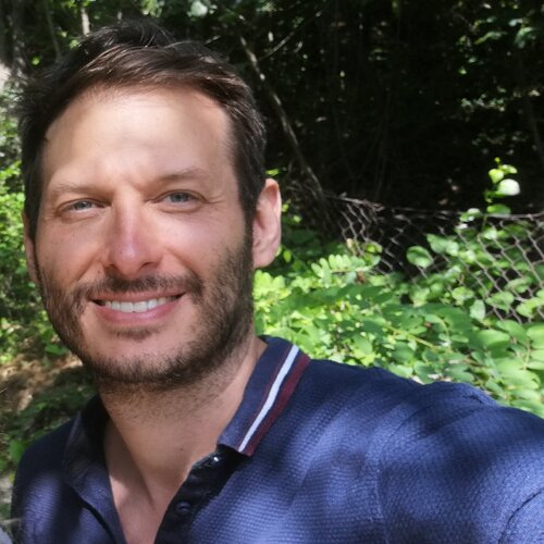 Segui Balazs Feher su Singulart