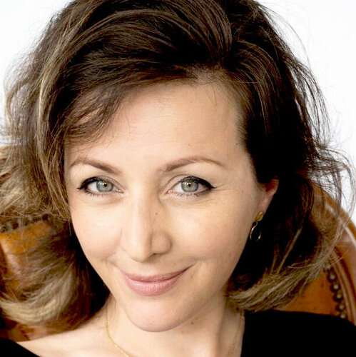 Volg Anna Ulyashyna op Singulart