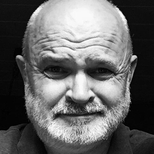 Suivez Helmut Kruse sur Singulart