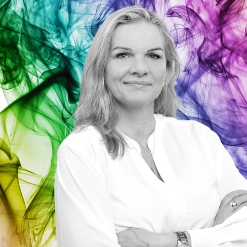 Segui Kat Lassen su Singulart