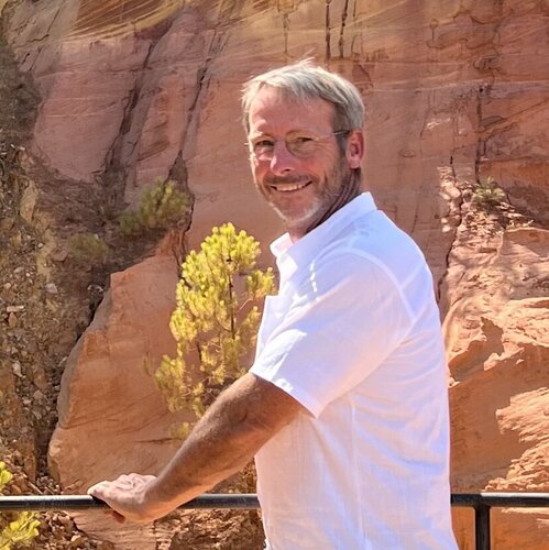 Follow Robert Kachel on Singulart