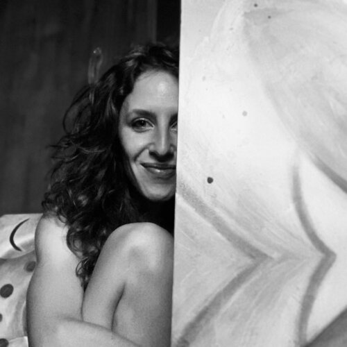 Volg Sara Flori op Singulart