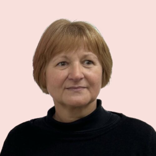 Volg Enikő Bukovinszki op Singulart