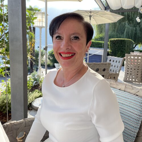 Folgen Sie Carmen Sciarini auf Singulart