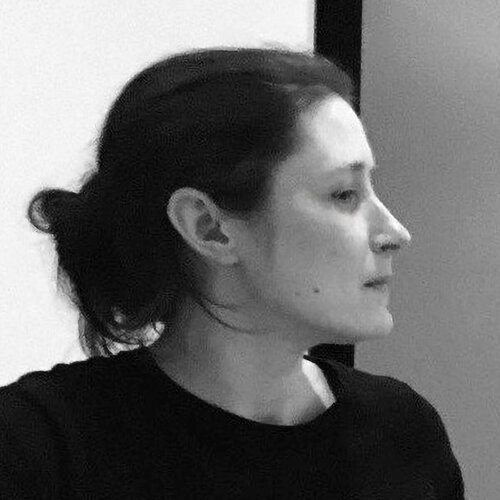 Follow Sarah Straßmann on Singulart