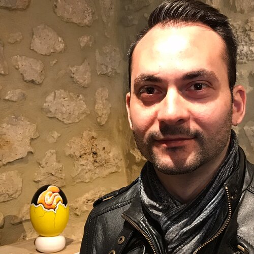Follow Salvatore Petrucino on Singulart