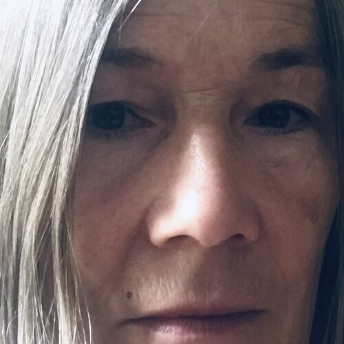 Folgen Sie Eva Laufer auf Singulart