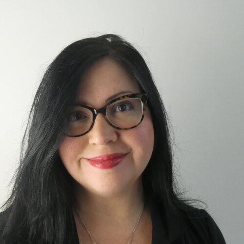 Volg Maria Arias op Singulart