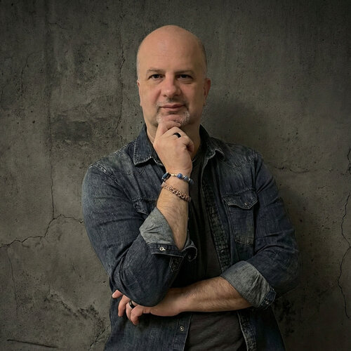 Folgen Sie Christian Z auf Singulart