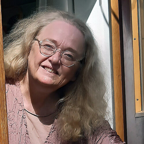 Folgen Sie Agneta E HILDÉN auf Singulart