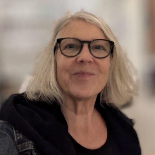Folgen Sie Pia Grambart auf Singulart