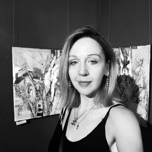 Follow Alla Prisacar on Singulart