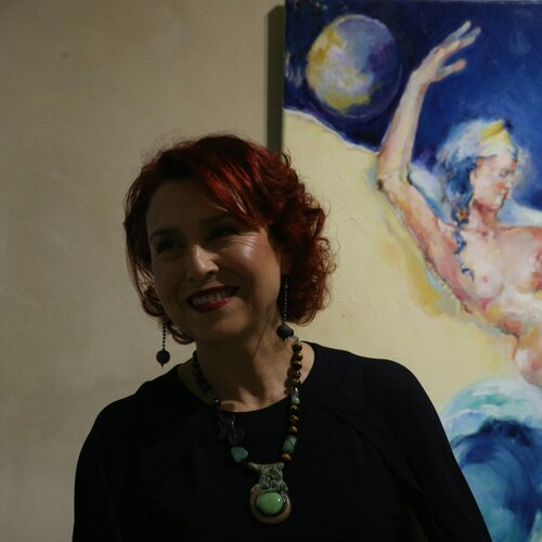 Volg Eirini Riga op Singulart