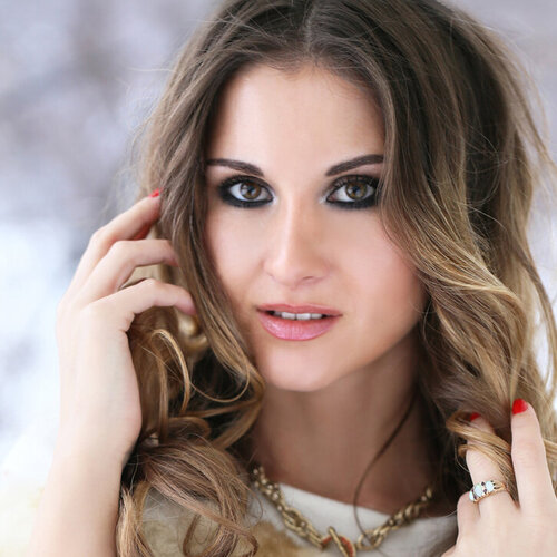 Sigue a Sarah I. Avni en Singulart