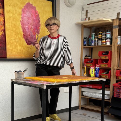Volg Viki Smoliar op Singulart