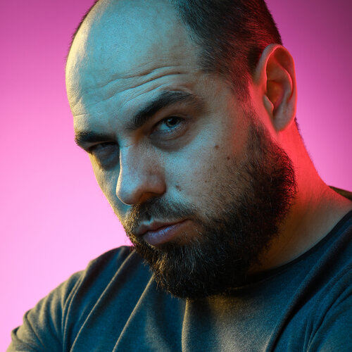 Folgen Sie Kazanovsky auf Singulart