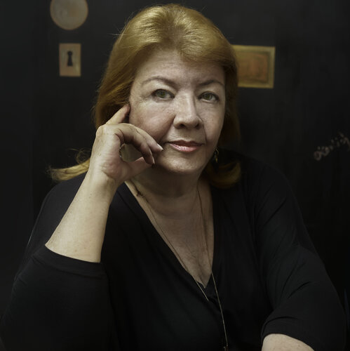 Folgen Sie NELIDA DIDOLICH auf Singulart
