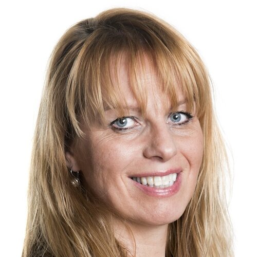 Volg Bryndís Brynjarsdóttir op Singulart