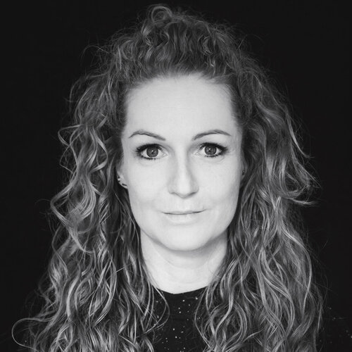 Volg Katrin Neudeck op Singulart