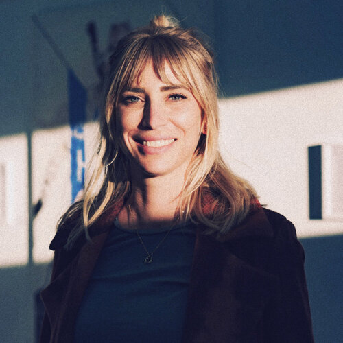 Follow Marina Kraus on Singulart