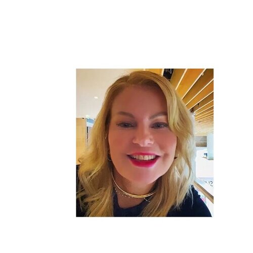 Volg Amicie DE LA SERVIERE op Singulart