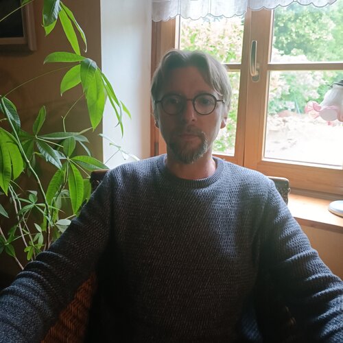 Segui Romain Wetzel su Singulart
