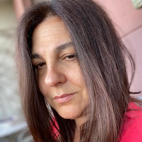 Folgen Sie Tina Mallia auf Singulart