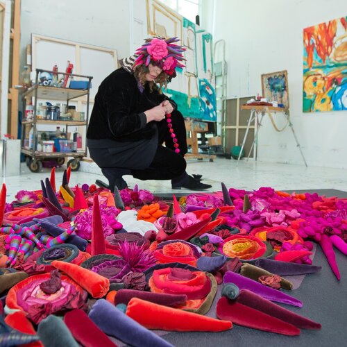 Volg Indraja Marcinkevičienė op Singulart