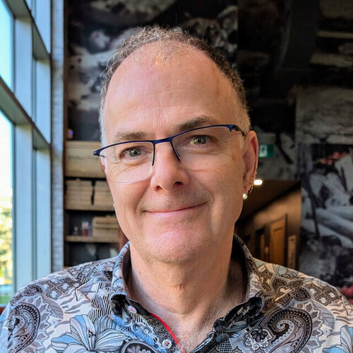 Volg Stewart Fletcher op Singulart