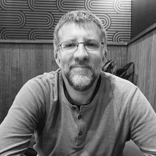 Volg Adrian Flaherty op Singulart