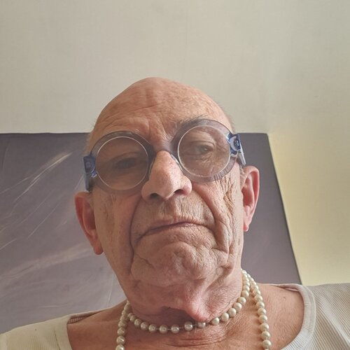 Volg Roger Eycott op Singulart