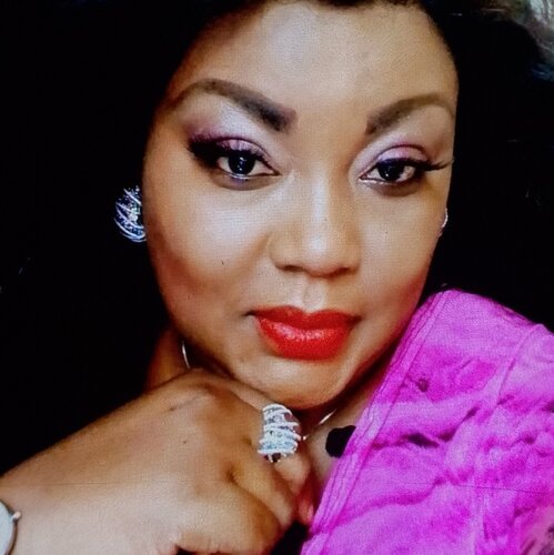 Folgen Sie Kouame Linda auf Singulart