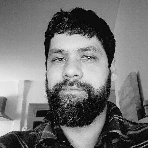 Volg Eugene Dzhulai op Singulart