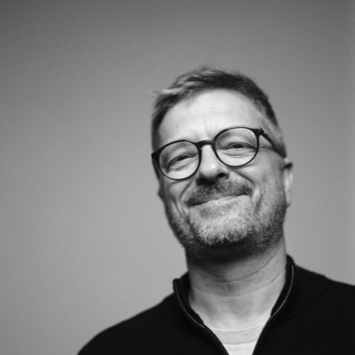Volg Michael Siemann op Singulart