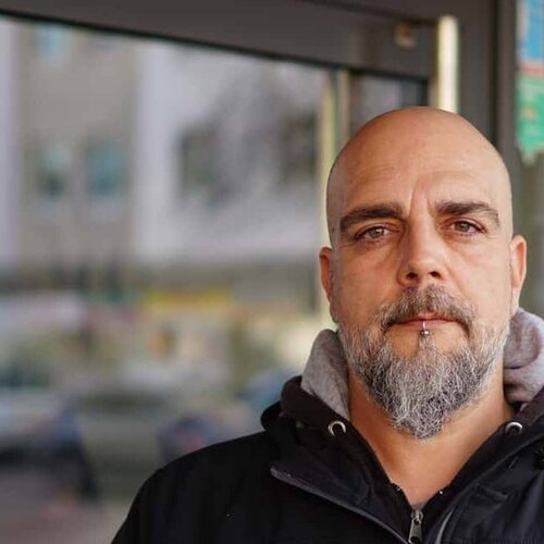Sigue a Charles Kuzmanovic en Singulart