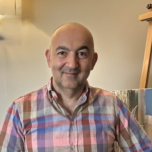 Volg Vahagn Bagoyan op Singulart