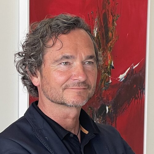Volg JO WU op Singulart