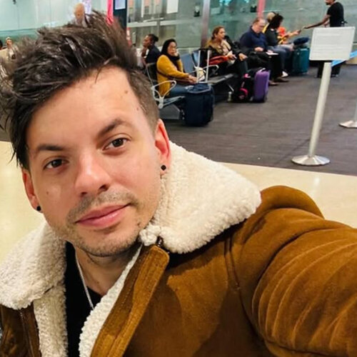 Sigue a Luis E Toledo en Singulart