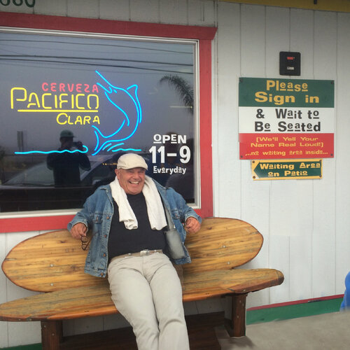 Follow Bernhard Maria Moehnle on Singulart