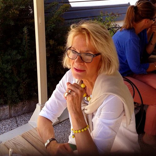 Segui colette jurquet su Singulart