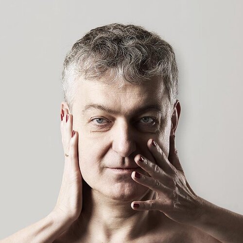 Volg Gerhard Großberger op Singulart
