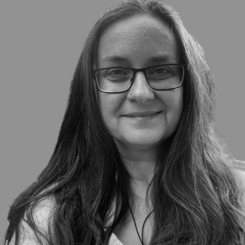 Volg Gina Axlund op Singulart